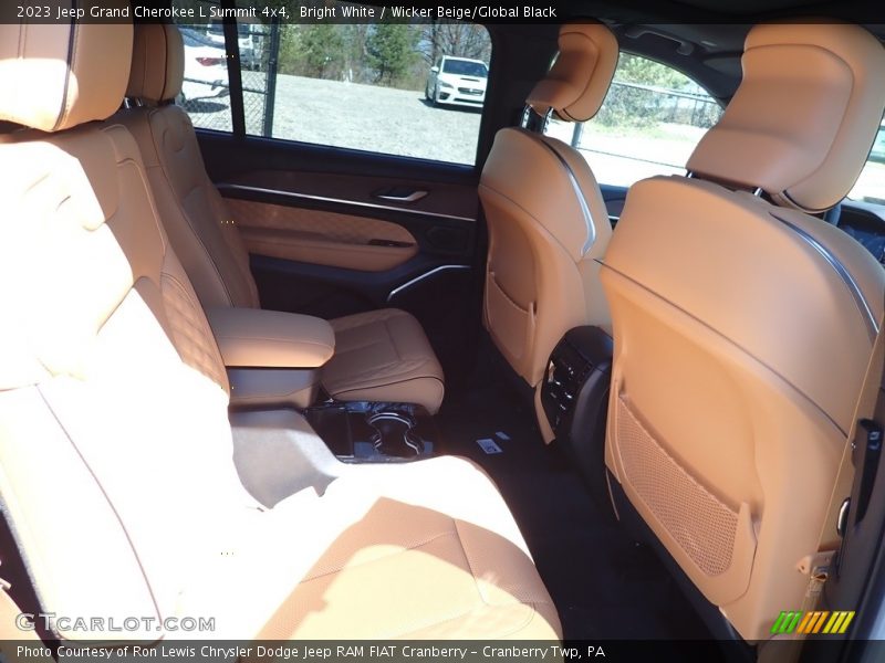 Bright White / Wicker Beige/Global Black 2023 Jeep Grand Cherokee L Summit 4x4