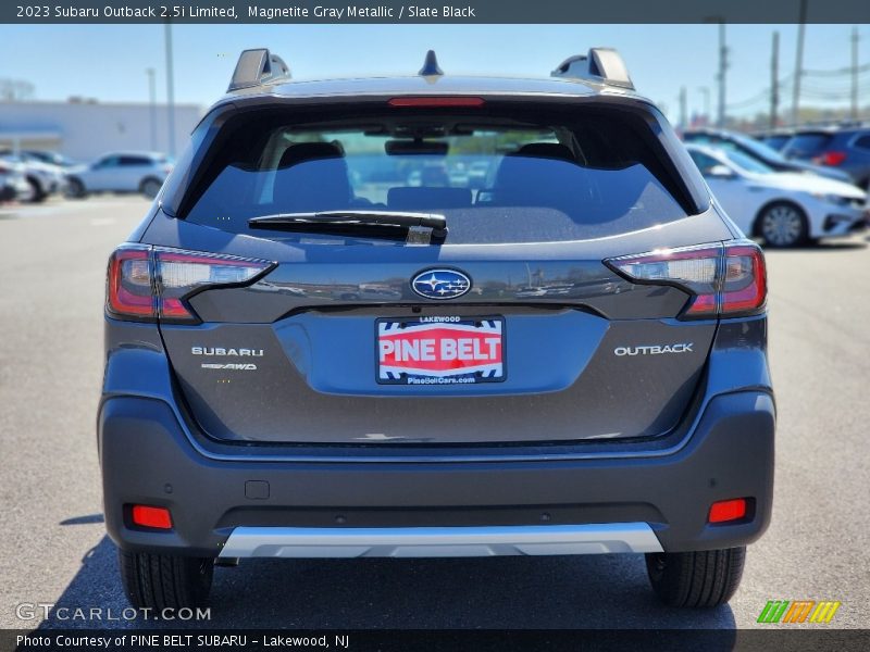 Magnetite Gray Metallic / Slate Black 2023 Subaru Outback 2.5i Limited