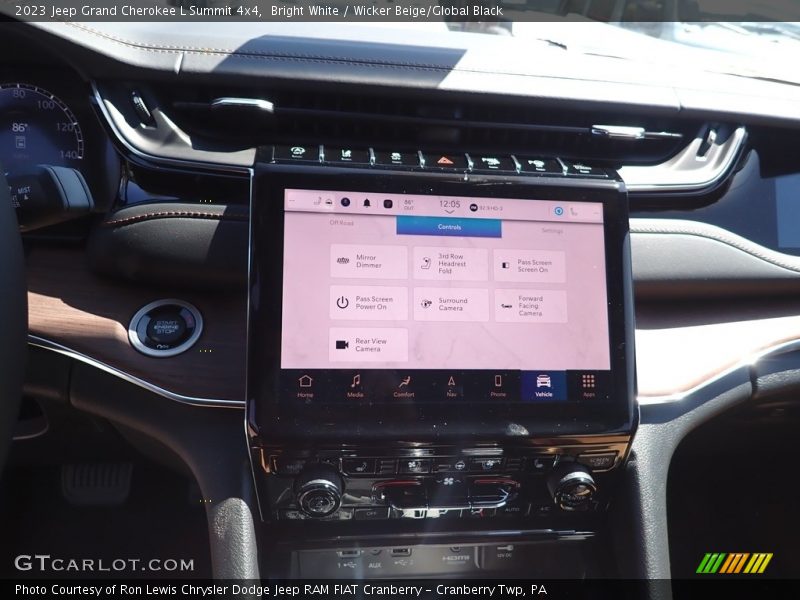 Bright White / Wicker Beige/Global Black 2023 Jeep Grand Cherokee L Summit 4x4