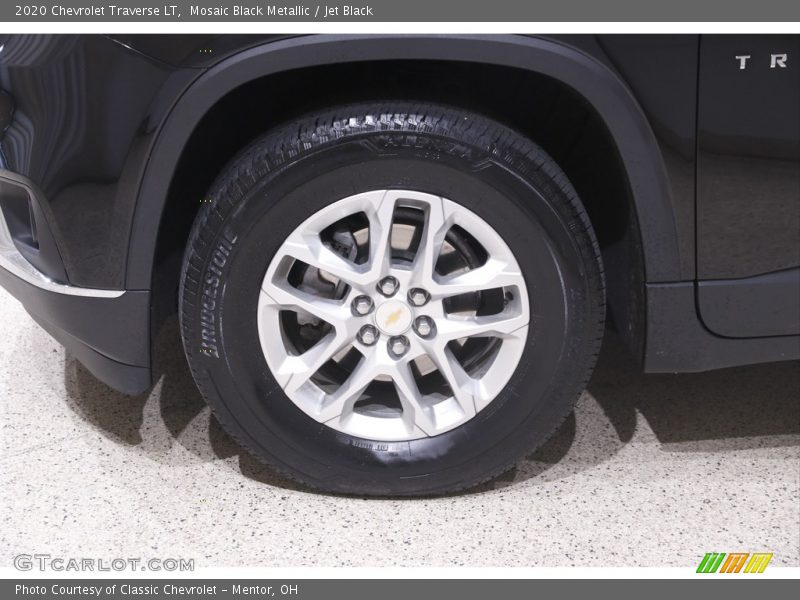 Mosaic Black Metallic / Jet Black 2020 Chevrolet Traverse LT