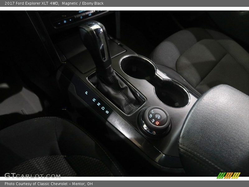 Magnetic / Ebony Black 2017 Ford Explorer XLT 4WD