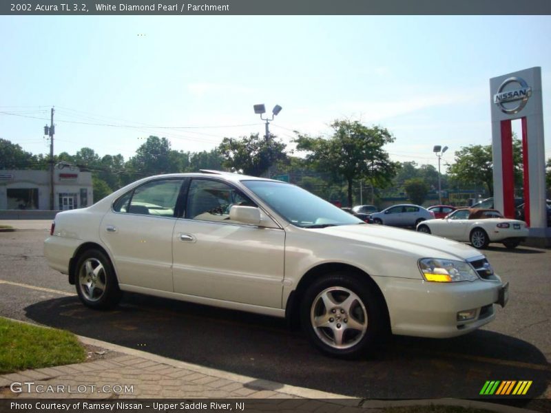 White Diamond Pearl / Parchment 2002 Acura TL 3.2