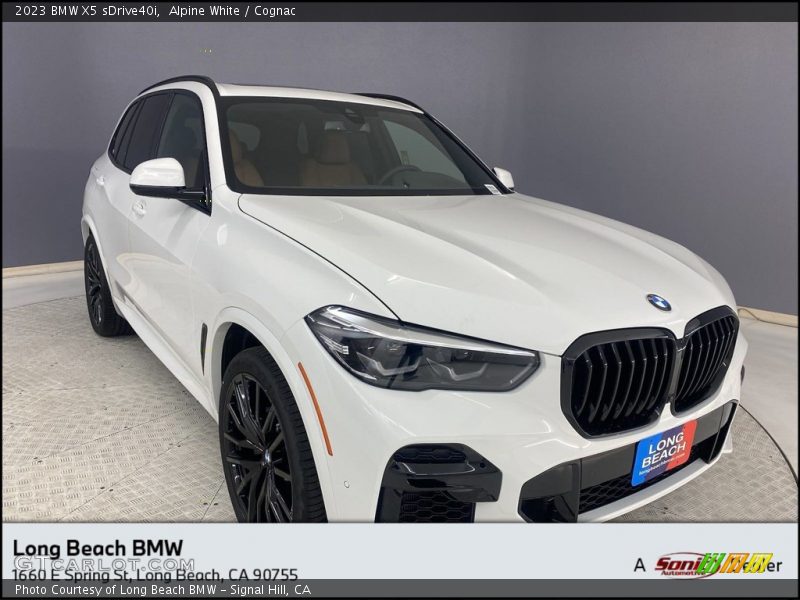 Alpine White / Cognac 2023 BMW X5 sDrive40i