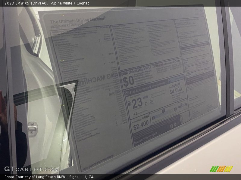 Alpine White / Cognac 2023 BMW X5 sDrive40i