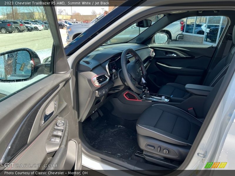 Summit White / Jet Black 2023 Chevrolet TrailBlazer RS AWD