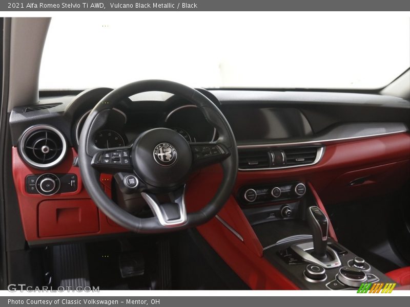 Vulcano Black Metallic / Black 2021 Alfa Romeo Stelvio Ti AWD