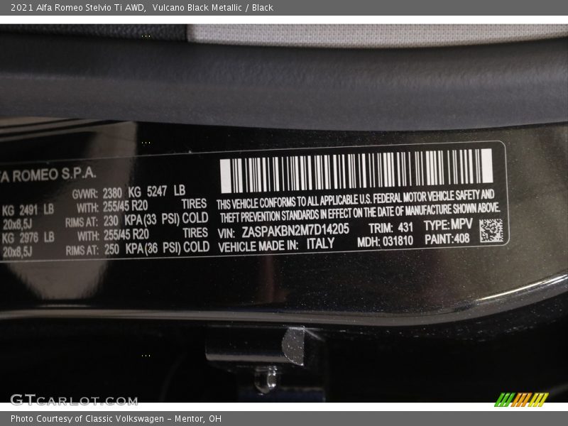 Vulcano Black Metallic / Black 2021 Alfa Romeo Stelvio Ti AWD