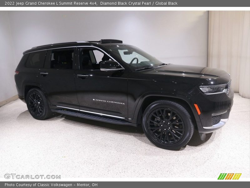 Diamond Black Crystal Pearl / Global Black 2022 Jeep Grand Cherokee L Summit Reserve 4x4