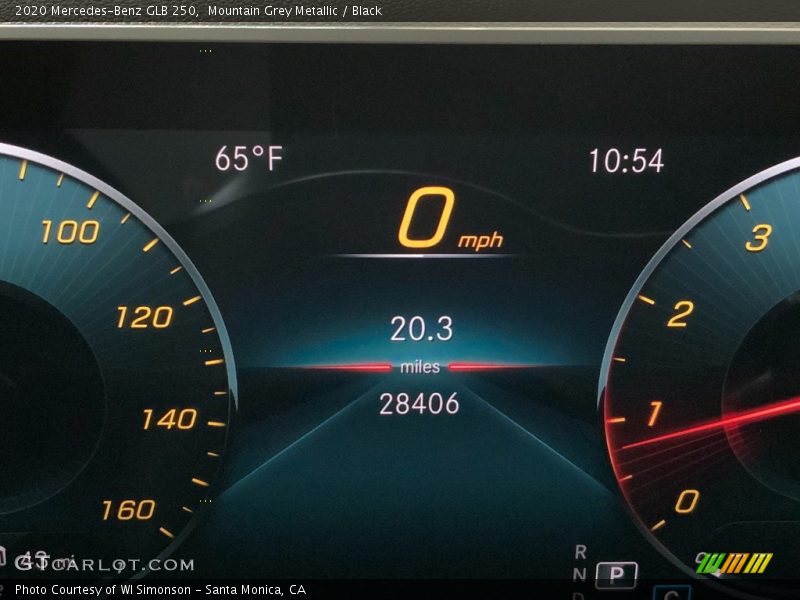 Mountain Grey Metallic / Black 2020 Mercedes-Benz GLB 250