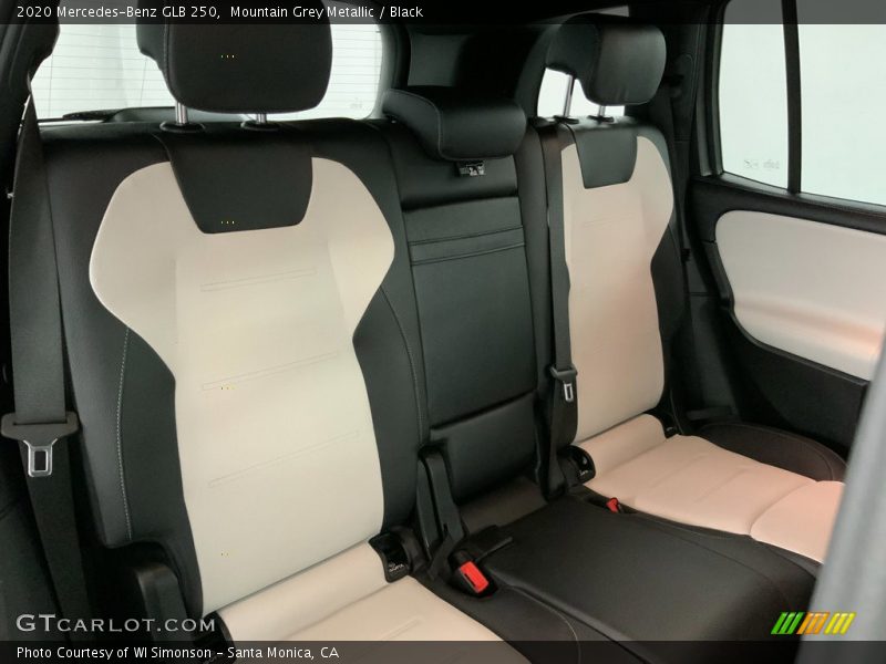 Mountain Grey Metallic / Black 2020 Mercedes-Benz GLB 250
