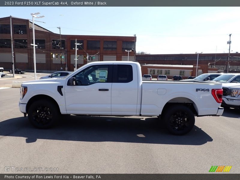 Oxford White / Black 2023 Ford F150 XLT SuperCab 4x4