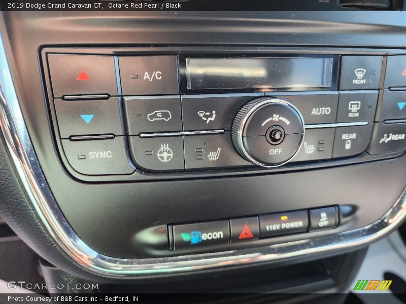 Octane Red Pearl / Black 2019 Dodge Grand Caravan GT
