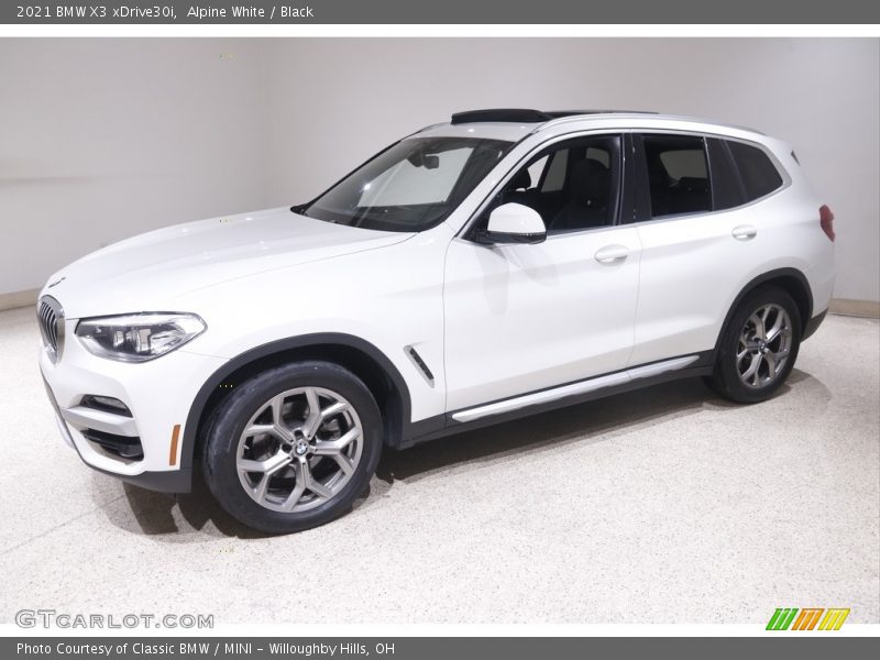 Alpine White / Black 2021 BMW X3 xDrive30i