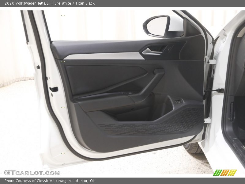 Pure White / Titan Black 2020 Volkswagen Jetta S