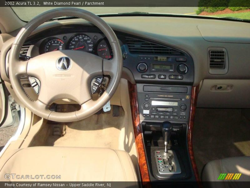 White Diamond Pearl / Parchment 2002 Acura TL 3.2