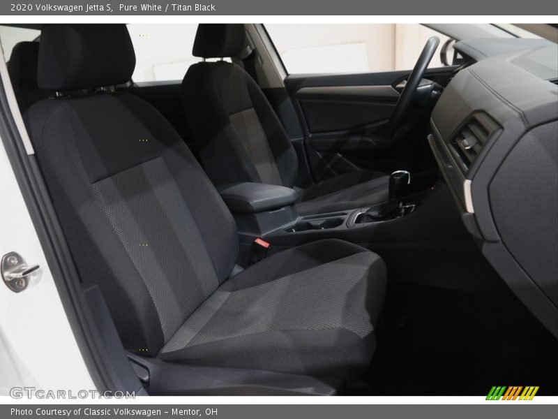 Pure White / Titan Black 2020 Volkswagen Jetta S