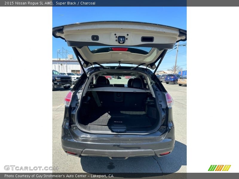 Super Black / Charcoal 2015 Nissan Rogue SL AWD