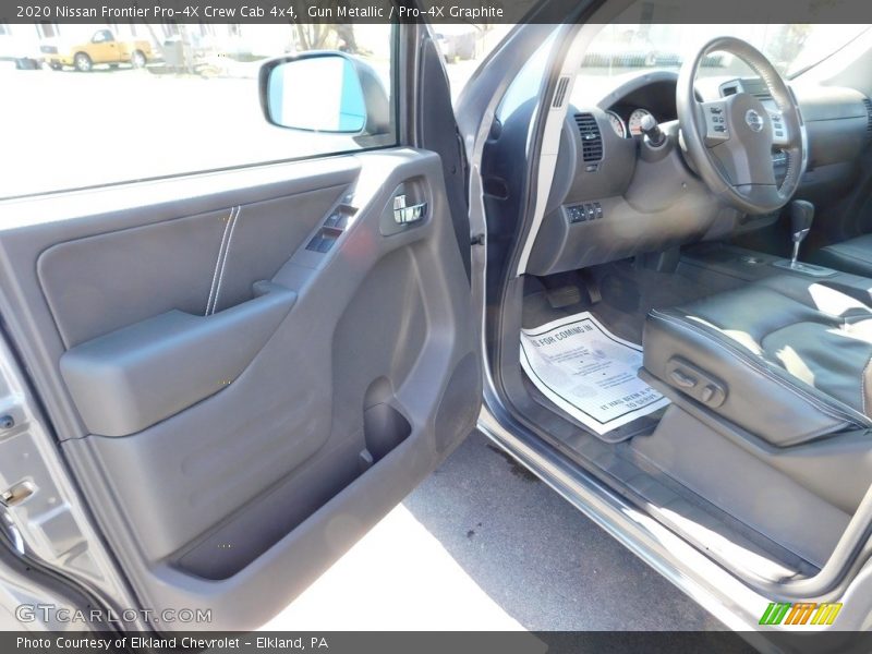Gun Metallic / Pro-4X Graphite 2020 Nissan Frontier Pro-4X Crew Cab 4x4