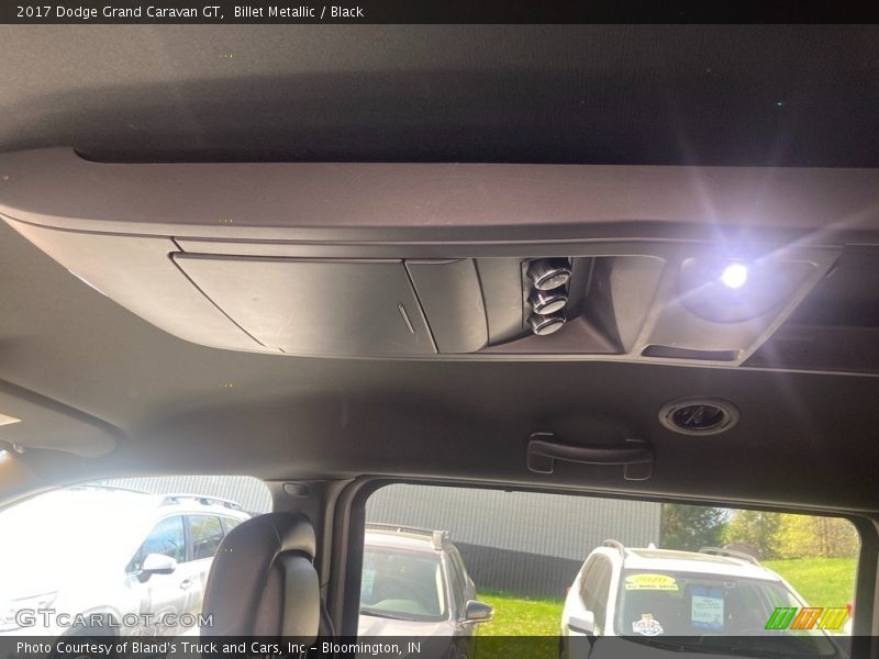 Billet Metallic / Black 2017 Dodge Grand Caravan GT