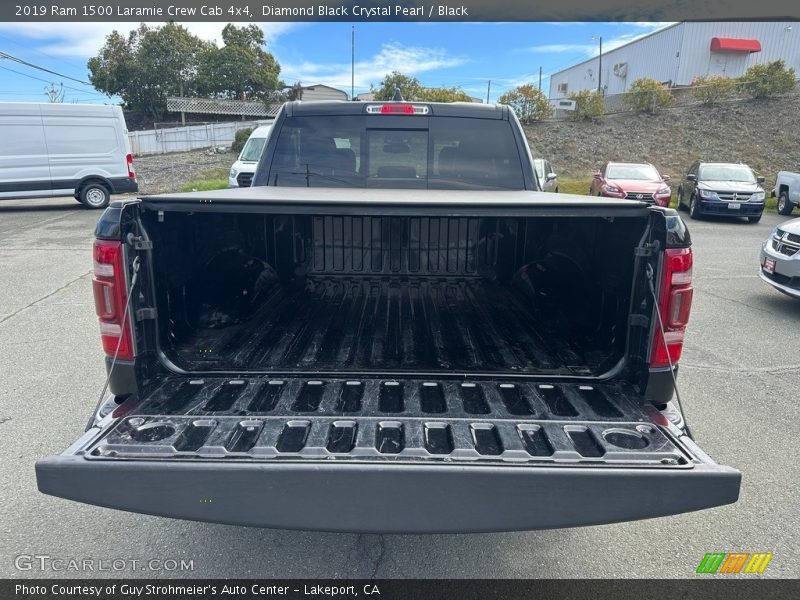 Diamond Black Crystal Pearl / Black 2019 Ram 1500 Laramie Crew Cab 4x4