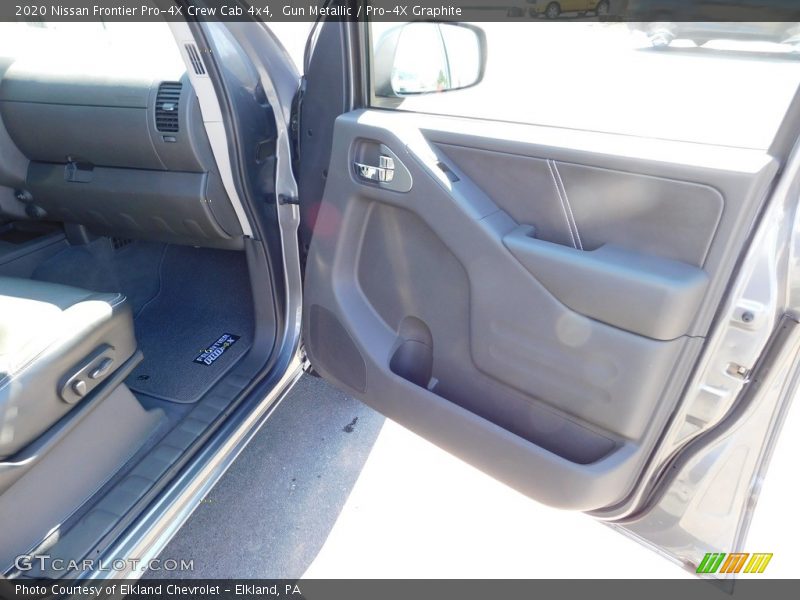 Gun Metallic / Pro-4X Graphite 2020 Nissan Frontier Pro-4X Crew Cab 4x4