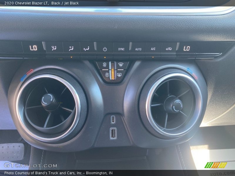 Black / Jet Black 2020 Chevrolet Blazer LT