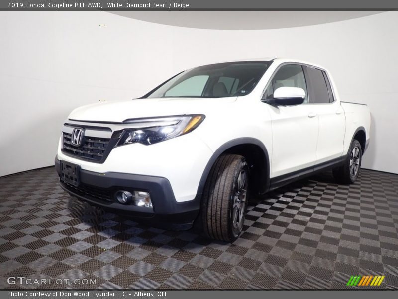 White Diamond Pearl / Beige 2019 Honda Ridgeline RTL AWD