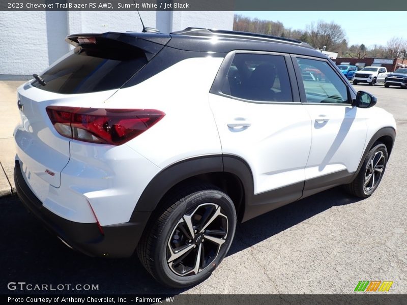 Summit White / Jet Black 2023 Chevrolet TrailBlazer RS AWD