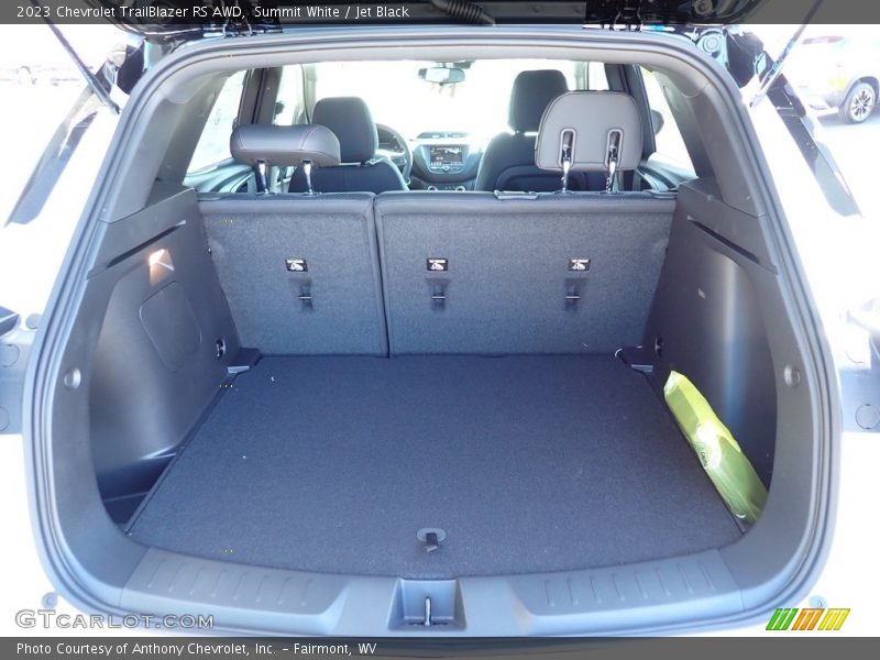  2023 TrailBlazer RS AWD Trunk