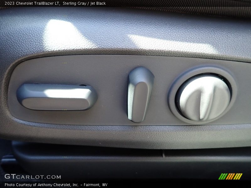 Sterling Gray / Jet Black 2023 Chevrolet TrailBlazer LT