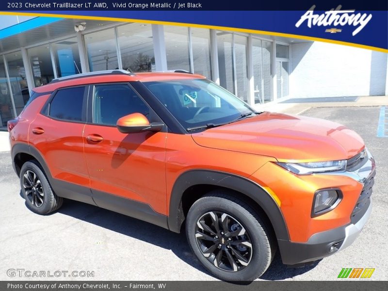 Vivid Orange Metallic / Jet Black 2023 Chevrolet TrailBlazer LT AWD