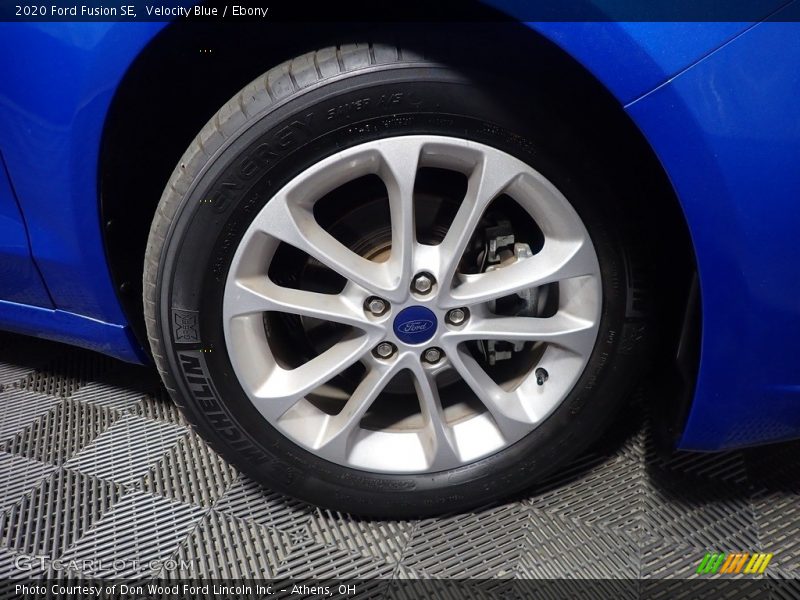 Velocity Blue / Ebony 2020 Ford Fusion SE