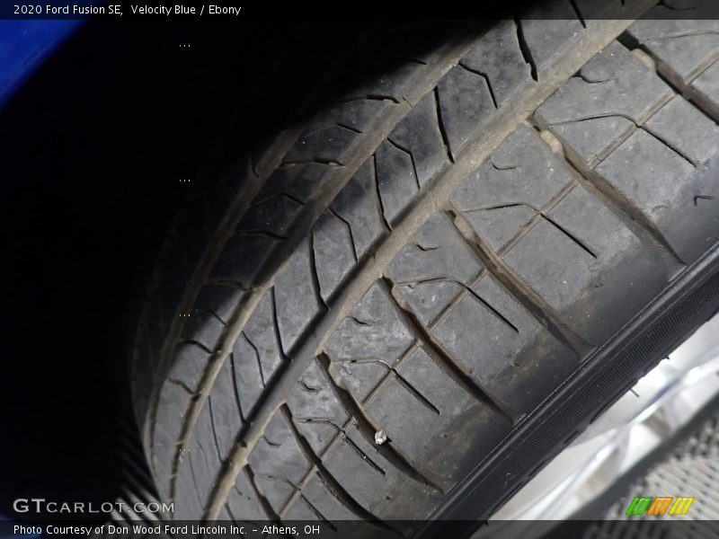 Velocity Blue / Ebony 2020 Ford Fusion SE