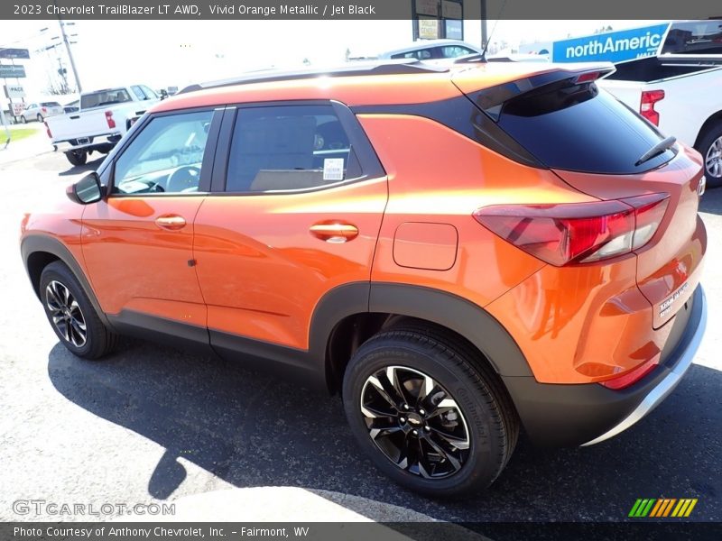 Vivid Orange Metallic / Jet Black 2023 Chevrolet TrailBlazer LT AWD