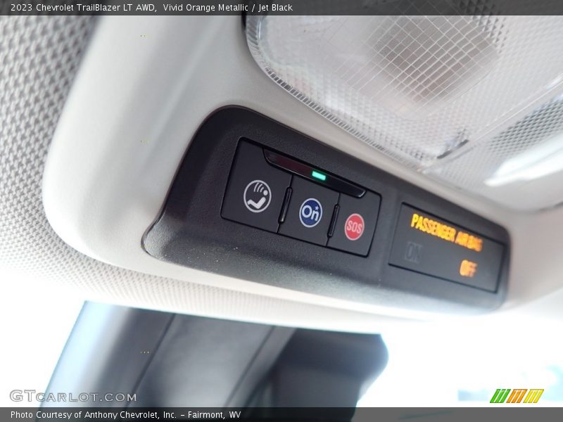 Vivid Orange Metallic / Jet Black 2023 Chevrolet TrailBlazer LT AWD