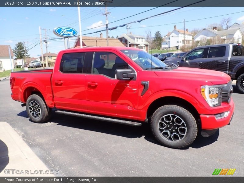 Front 3/4 View of 2023 F150 XLT SuperCrew 4x4