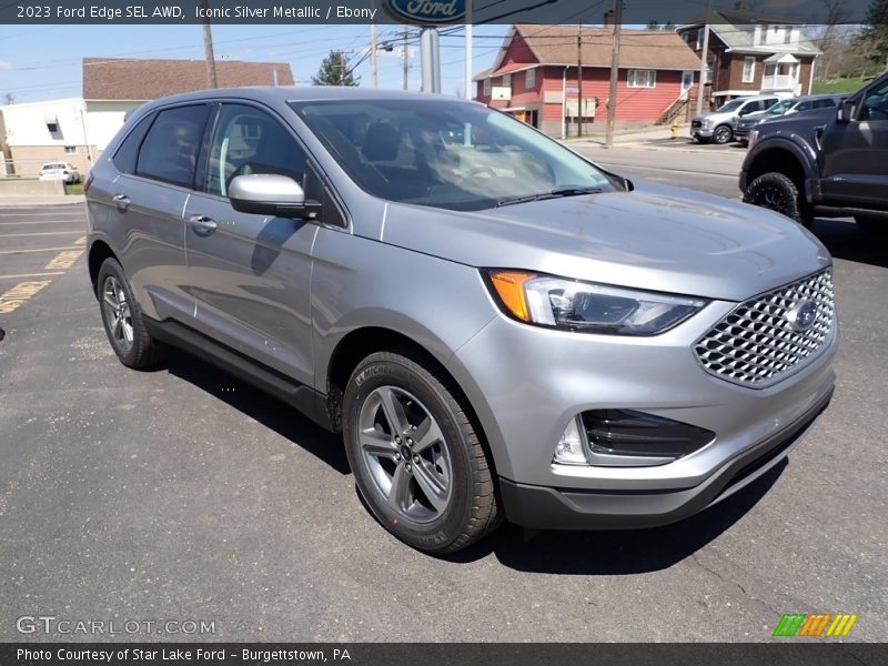 Front 3/4 View of 2023 Edge SEL AWD