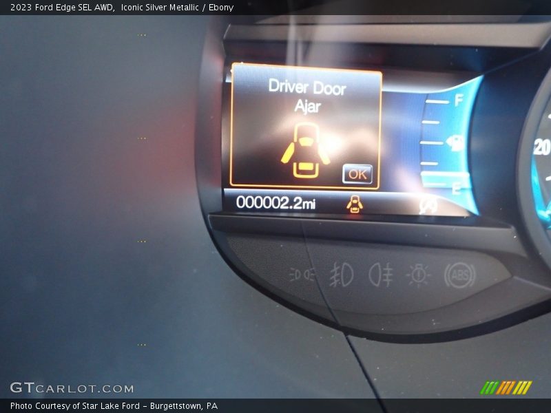 Iconic Silver Metallic / Ebony 2023 Ford Edge SEL AWD