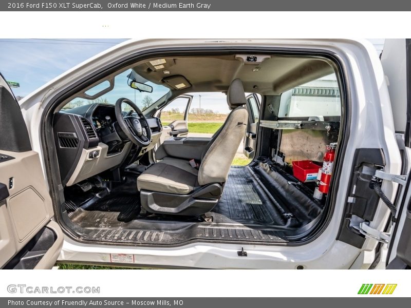 Oxford White / Medium Earth Gray 2016 Ford F150 XLT SuperCab