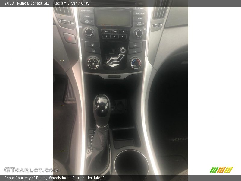 Radiant Silver / Gray 2013 Hyundai Sonata GLS