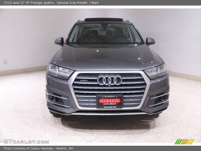 Samurai Gray Metallic / Black 2019 Audi Q7 45 Prestige quattro