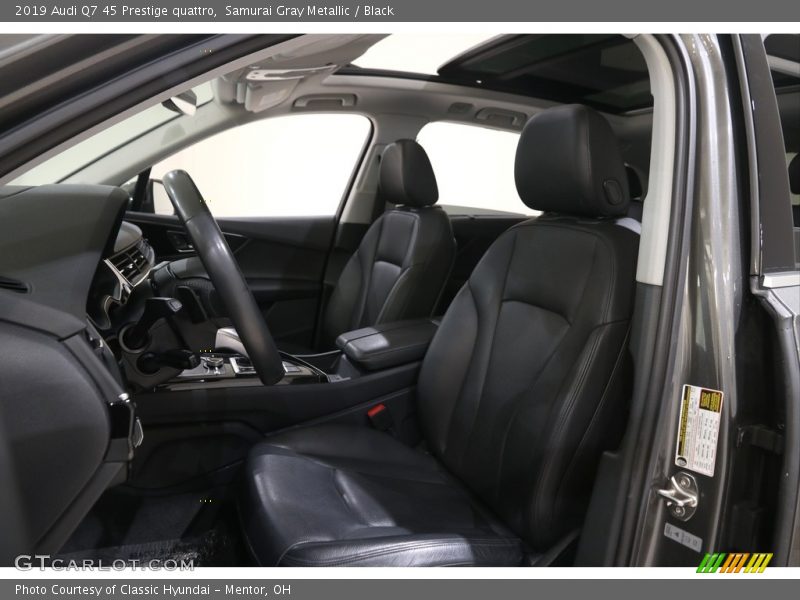 Samurai Gray Metallic / Black 2019 Audi Q7 45 Prestige quattro