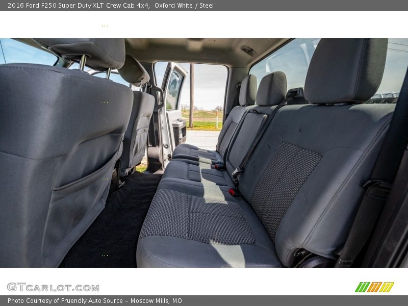 Oxford White / Steel 2016 Ford F250 Super Duty XLT Crew Cab 4x4