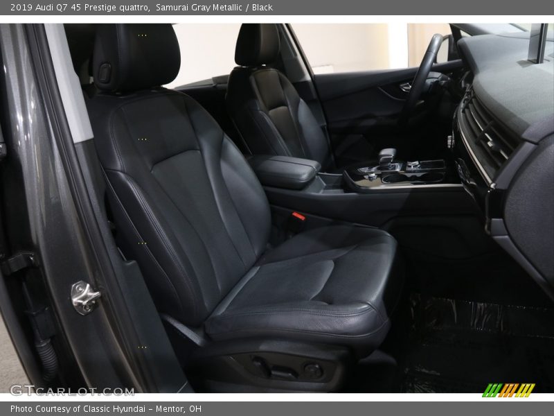 Samurai Gray Metallic / Black 2019 Audi Q7 45 Prestige quattro