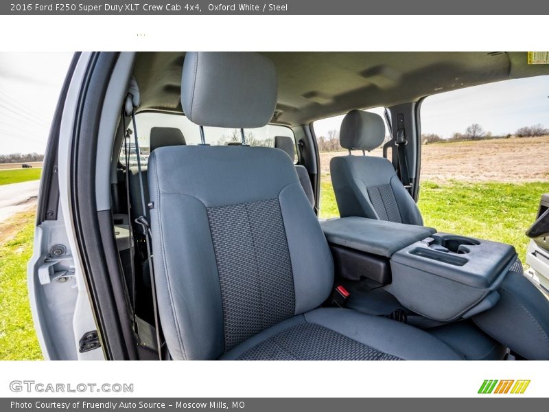 Oxford White / Steel 2016 Ford F250 Super Duty XLT Crew Cab 4x4