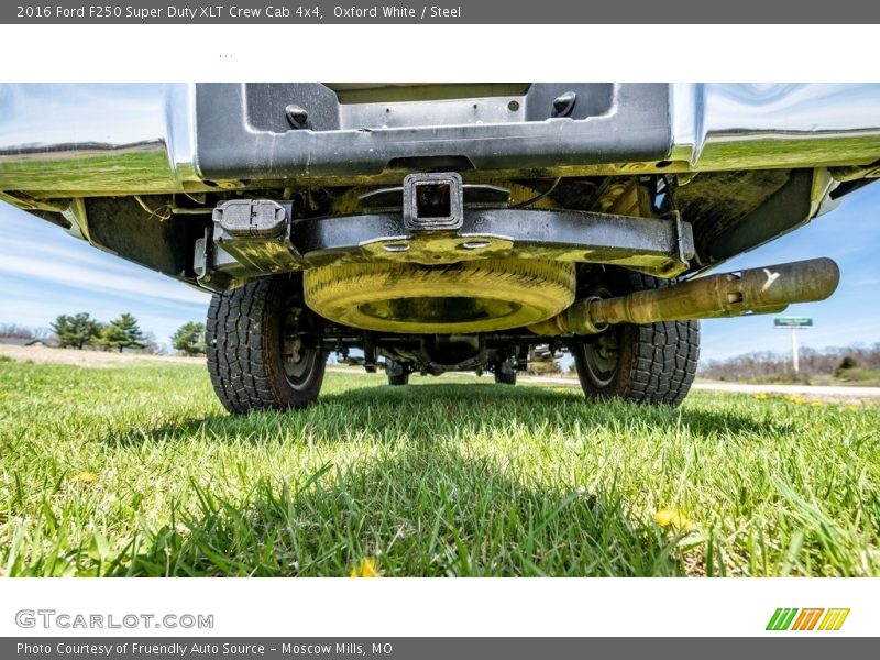 Oxford White / Steel 2016 Ford F250 Super Duty XLT Crew Cab 4x4