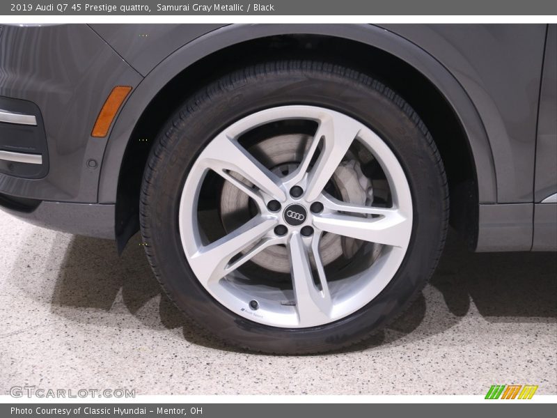  2019 Q7 45 Prestige quattro Wheel