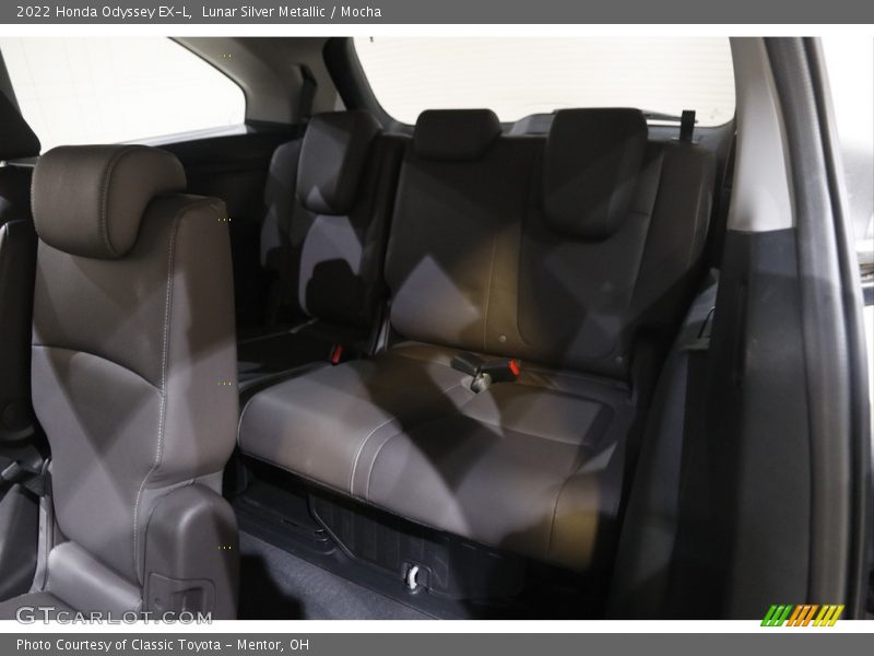 Lunar Silver Metallic / Mocha 2022 Honda Odyssey EX-L
