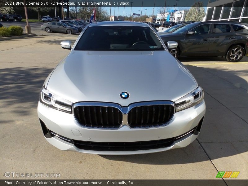 Glacier Silver Metallic / Black 2021 BMW 5 Series 530i xDrive Sedan
