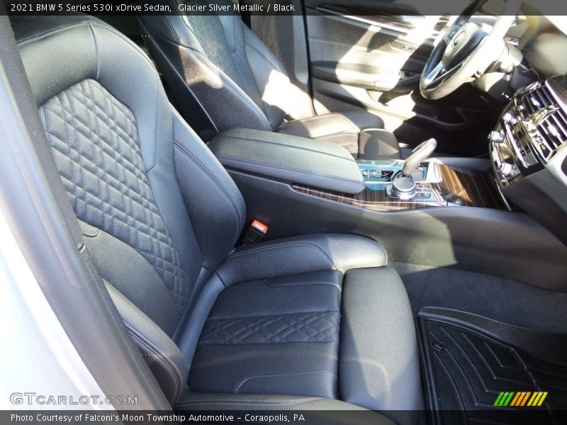 Glacier Silver Metallic / Black 2021 BMW 5 Series 530i xDrive Sedan